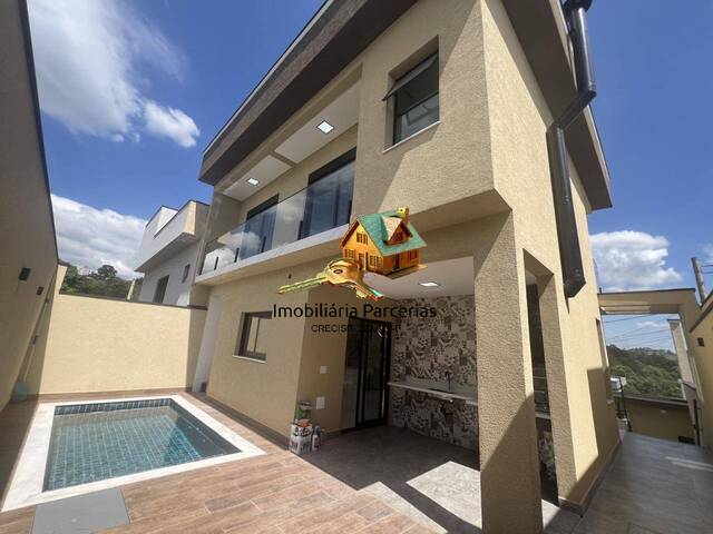 Casa para Venda em Santana de Parnaíba - 2