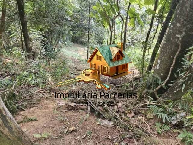 Terreno para Venda em Santana de Parnaíba - 4