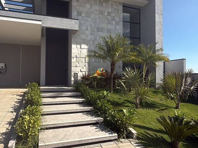 Casa para Venda em Santana de Parnaíba - 2