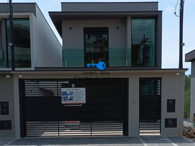 #135 - Casa para Venda em Cajamar - SP