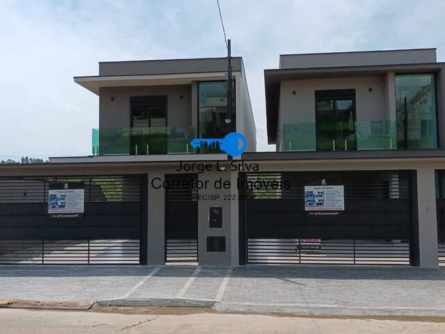 #135 - Casa para Venda em Cajamar - SP
