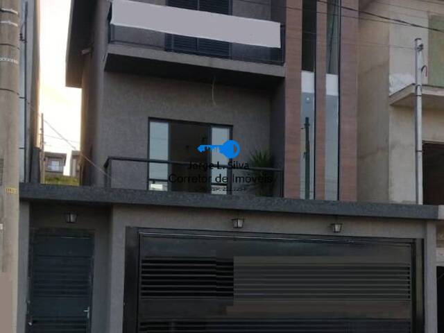 Sobrado para Venda em Cajamar - 3