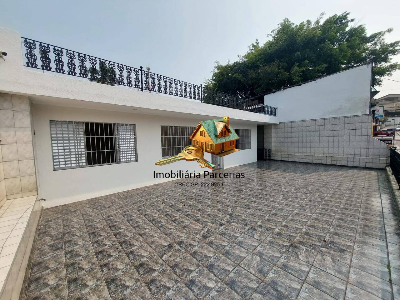 Casa enorme em São Paulo com 4 Dormitórios 1 Suíte + 2 Edículas  6 Vagas !
